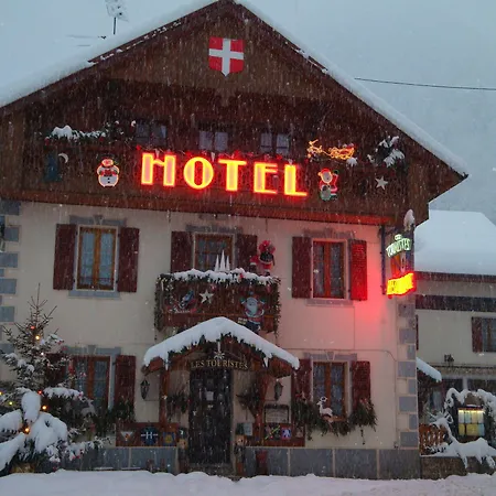 Les Touristes Hotell