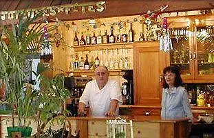 Hotell Les Touristes Abondance