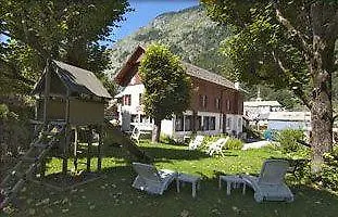 Les Touristes Hotel Abondance