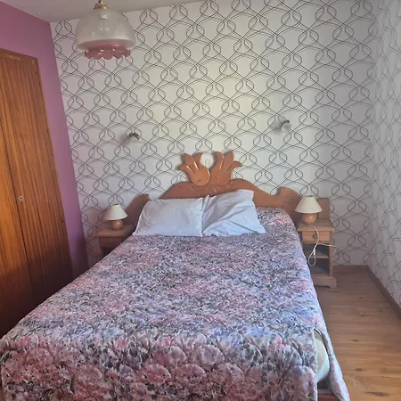 Les Touristes Hotel 2*