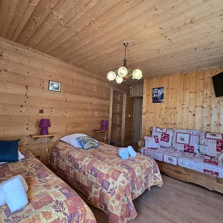 Hotel Les Touristes 2*